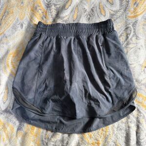 Lululemon diamond dye hotty hot skirt size 6